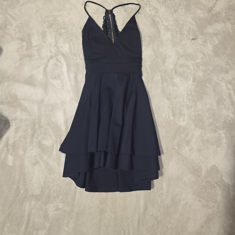 Elegant Black Sleeveless Dress